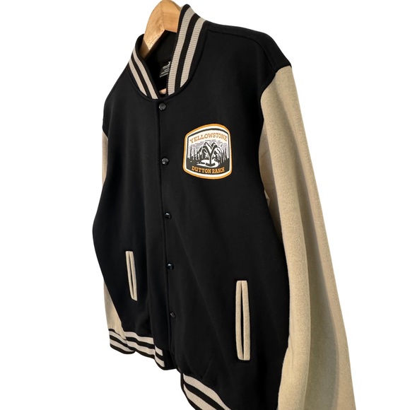 🔥🔥Yellowstone Dutton Ranch Montana Varsity Bomber Jacket - Picture 4 of 7
